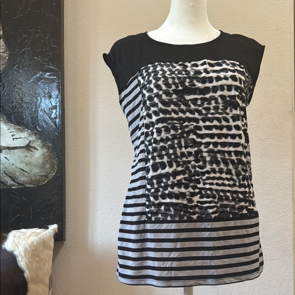 Calvin Klein Collection Black and White Graphic T-Shirt